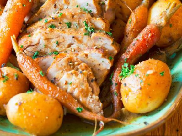 Slow Cooker Pork Loin with Vegetables