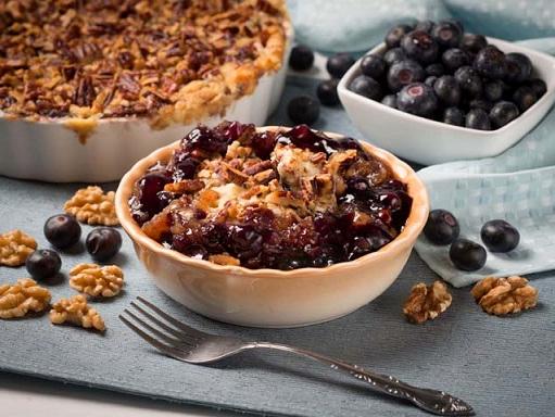 Blueberry-Pecan Crisp